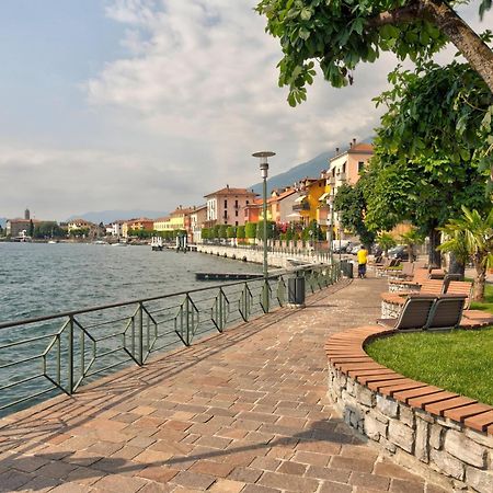 Wonderful Flat With Swimming Pool Lift And Garden Apartment Gravedona Exterior photo