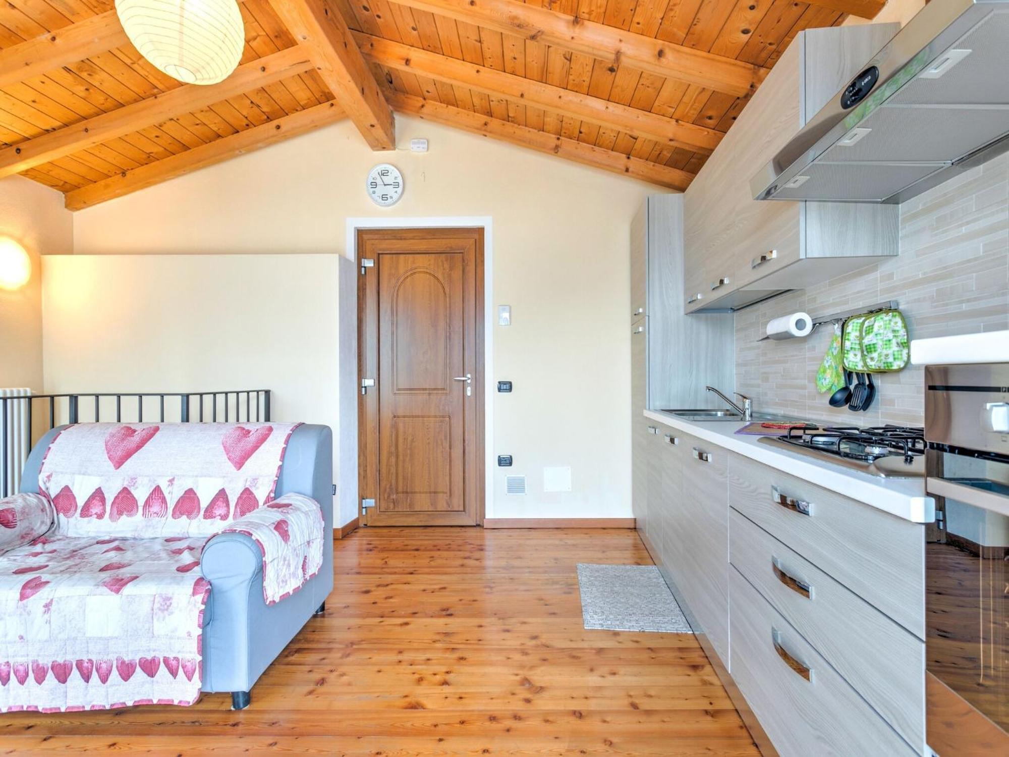 Wonderful Flat With Swimming Pool Lift And Garden Apartment Gravedona Exterior photo