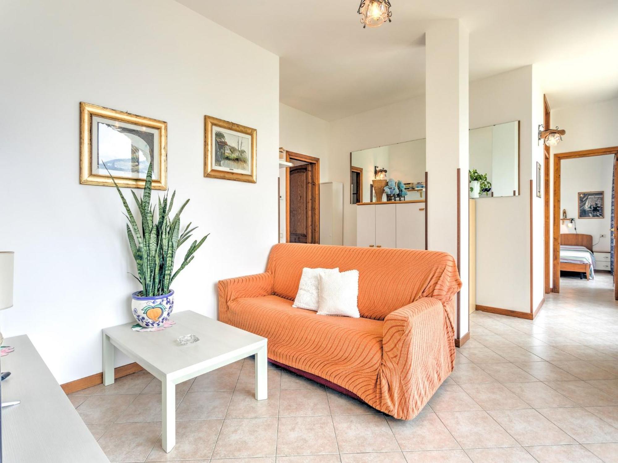 Wonderful Flat With Swimming Pool Lift And Garden Apartment Gravedona Exterior photo