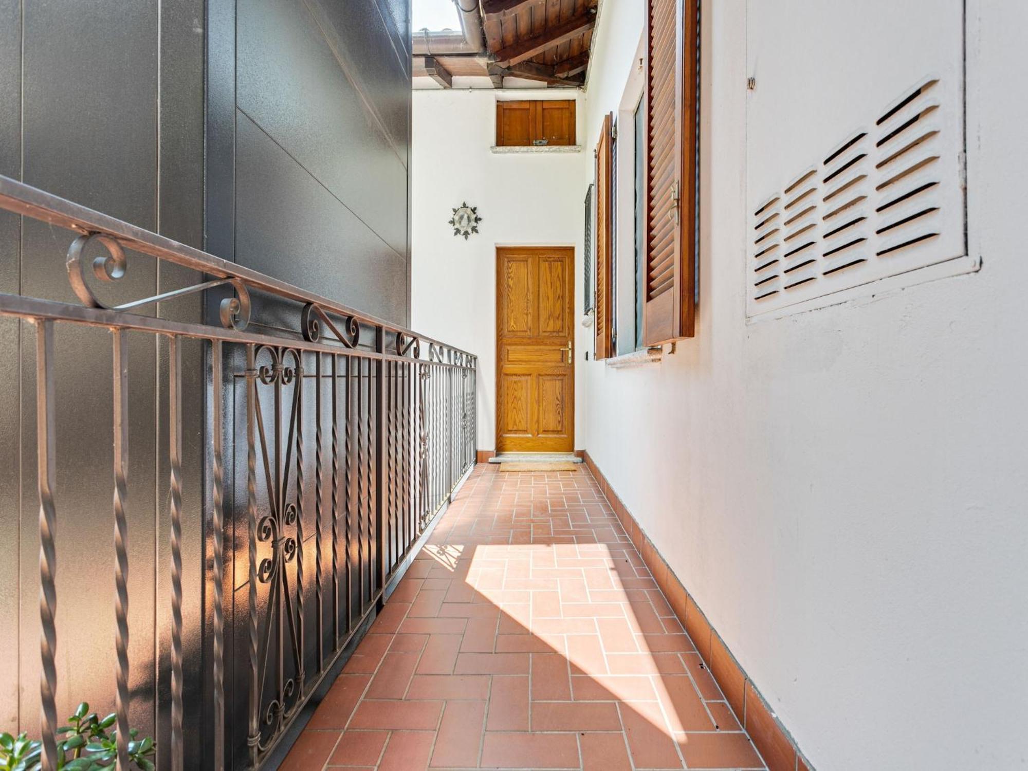Wonderful Flat With Swimming Pool Lift And Garden Apartment Gravedona Exterior photo